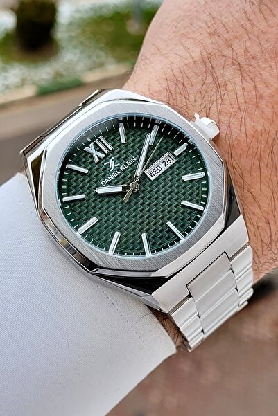 Daniel Klein 43mm Men's Wristwatch with Green Dial and Gray Color Adjustable ...