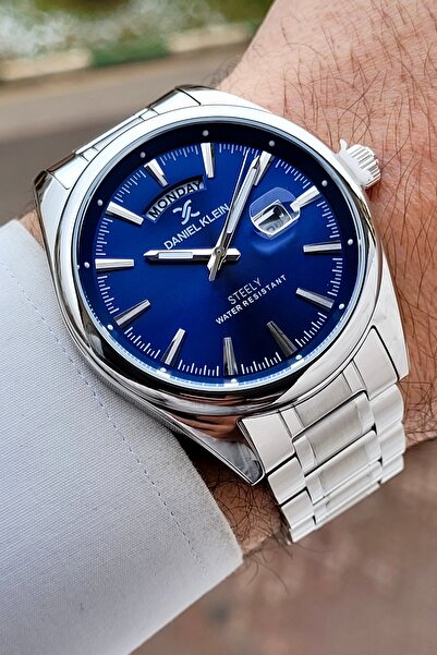 Daniel Klein Gray Navy Blue Adjustable Cord 44 mm Steel Case Men's Wristwatch