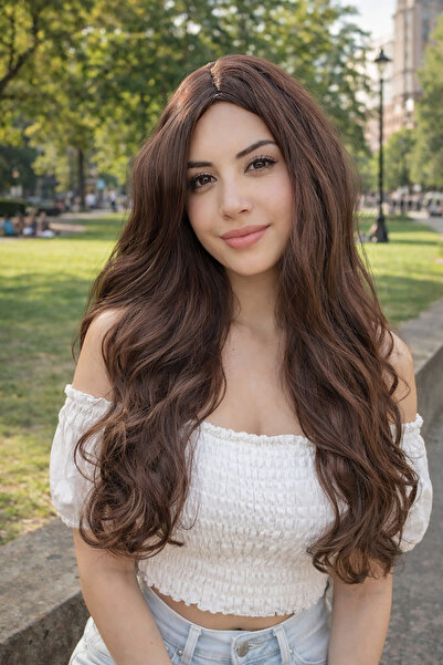 TAKIŞTIR Kahverengi Renk Dalgalı Tepelik Peruk Özel Seri