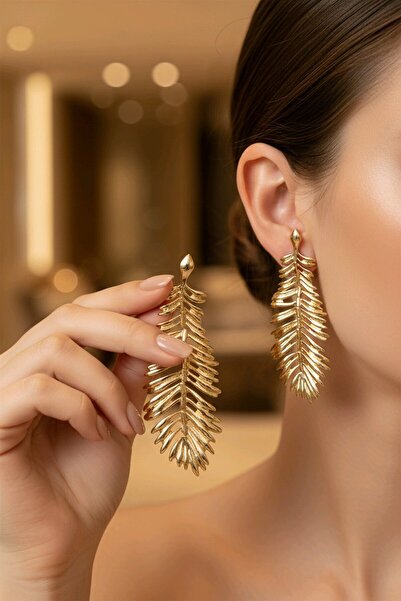 mos&more Marka Model, Gold Çelik Uzun Yaprak Hafif Kadın Küpe