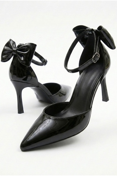 JOİN POLO Kadın Rugan Arkası Fiyonklu Bilekten Bağlamalı Sivri Burun Stiletto...