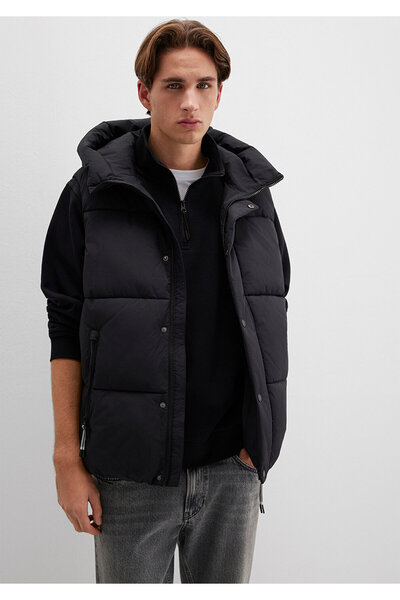 Mavi Μαύρο φανελάκι με κουκούλα κανονική εφαρμογή / κανονική εφαρμογή 0110306...