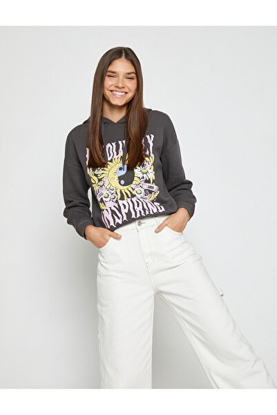 Koton مطبوع بغطاء رأس سويت شيرت مع صوف من الداخل