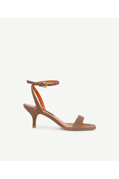 Yargıcı Single Strap Leather Heeled Shoes