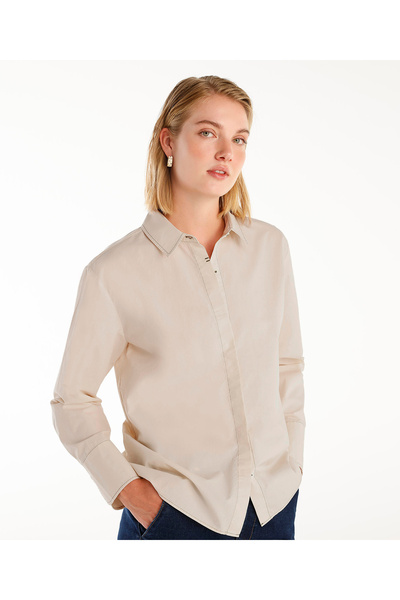 Yargıcı Kontrast Detaylı Gömlek