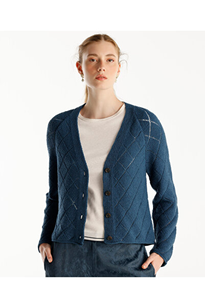 Yargıcı V-Neck Decorated Cardigan