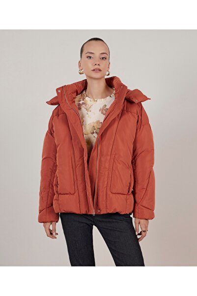 Yargıcı Mikrofiber Mont