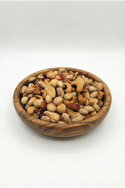 Lava Roastery مكسرات مشكلة مميزة فاخرة 500 غرام - مزيج خاص من المكسرات المحمصة