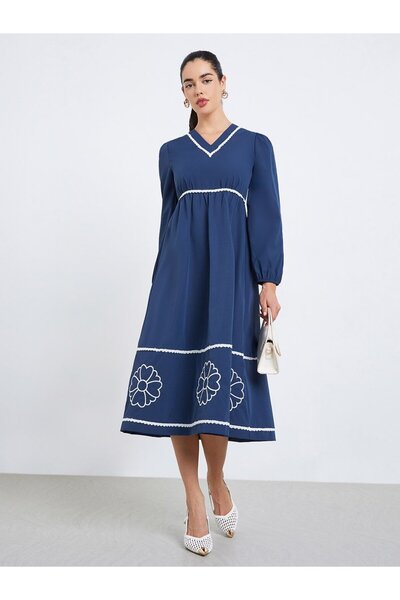 Styli Women Embroidered Long Sleeves A-Line Midi Dress
