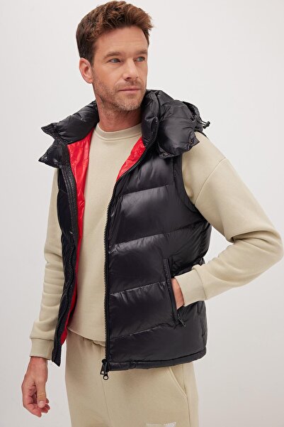 Tudors Erkek Standart Fit Normal Kesim Sıfır Kol Çift Cepli Fermuarlı Sıcak T...