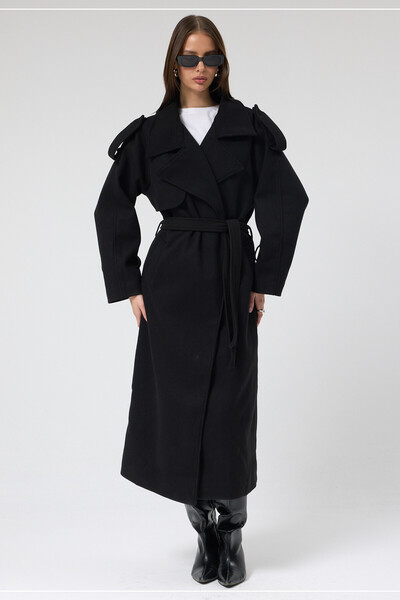 MANMARK Дамско черно палто с колан от висококачествена вълна – вечна луксозна...