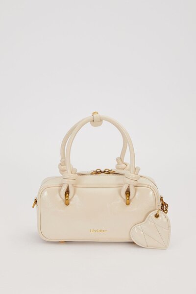 Levidor حقيبة يد بتفاصيل حزام مزين بعقدة رمادية