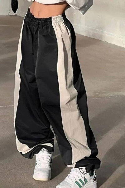 İlayda Toprak Techno Baggy Paraşüt Yan Şerit Detaylı Bol Kalıp Siyah Eşofman ...