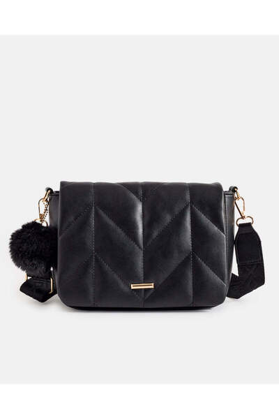 REDTAG حقيبة كروس سوداء مبطنة للنساء