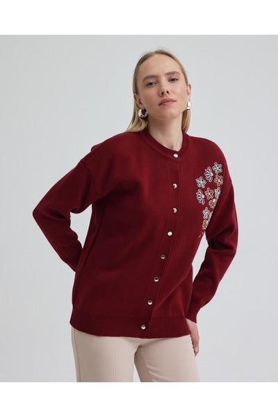 Tubik Women's Crew Neck Floral Embroidery Detailed Knitwear Cardigan