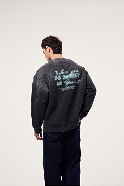 2512 Clothing سترة رياضية قابلة للغسل بتفاصيل ممزقة