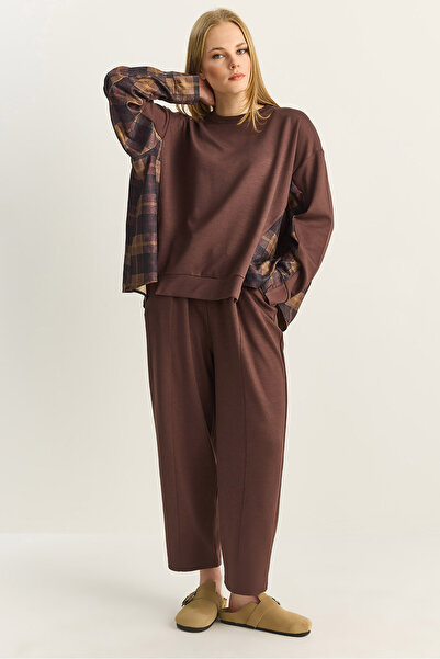 Bianco Lucci Pantaloni casual pentru femei în carouri cu secțiuni supradimens...