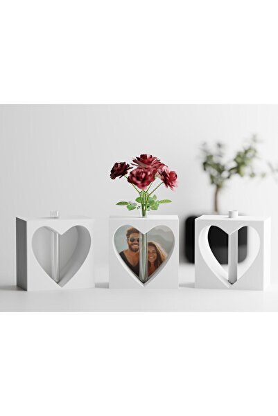 Sani Vase "Valentines Heart Cut Out Vase" 127x81xH127mm - White