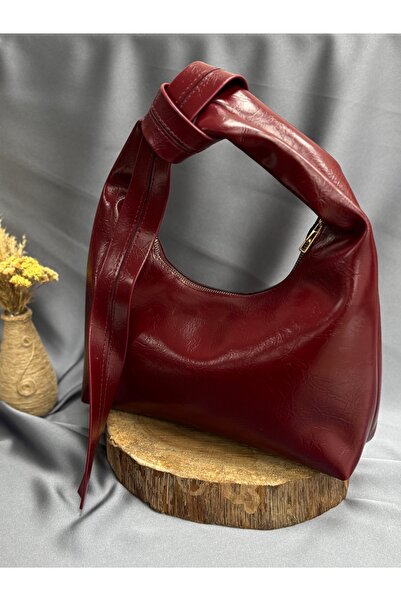 BENAHOLL حقيبة نسائية فيلينا بحزام وربطة عنق وتفاصيل مفصلة وسحاب على الكتف وح...