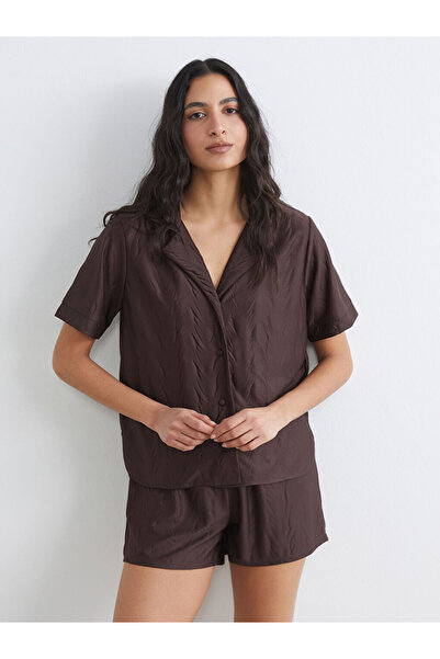 LC Waikiki Σετ πιτζάμες με γιακά πουκάμισου με σχέδιο γυναικείο σορτς