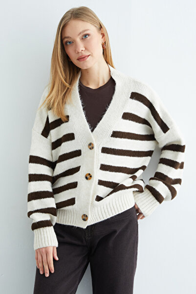 Fulla Moda Striped Buttoned V-Neck Oversized Knitwear Cardigan