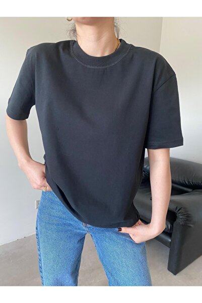 Bade Butik Tricou basic negru cu guler rotund