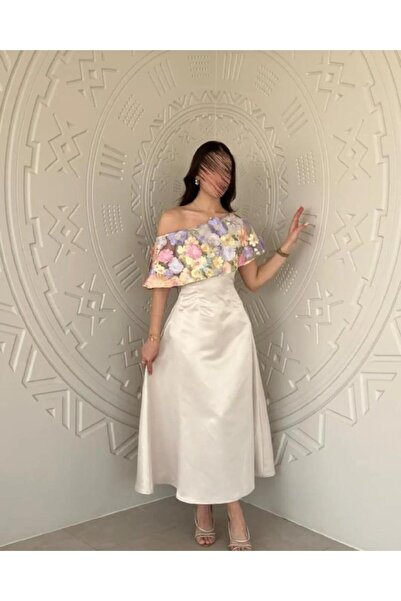 leon Soft pink dress for special occasions