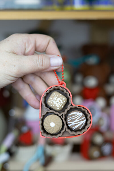 Modello Craft Heart Chocolate Box Bag Ornament & Keychain – 3 Mini Chocolate ...