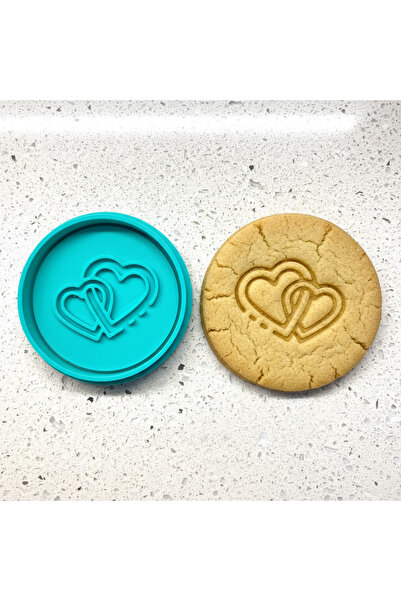 Craftelle Interlocking Hearts Cookie Cutter and Stamp Set |   Endless Love De...