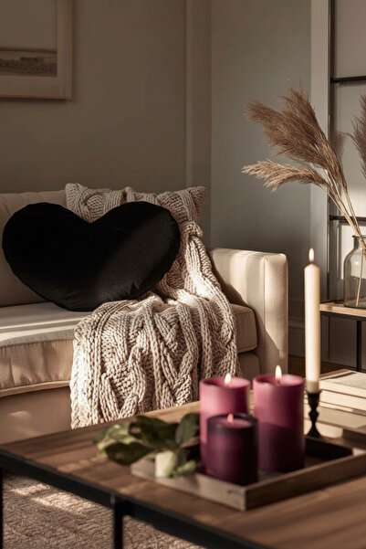 JACA XXL Boy Kadife Kumaş Dekoratif Kalp Yastık (60cm)