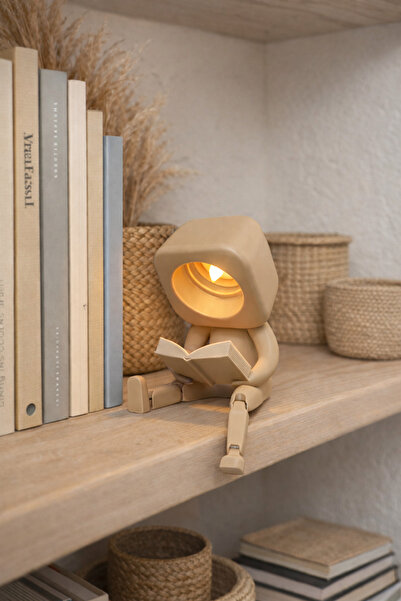 SAFANE HOME Kitap Okuyan Figür Tealight Mumluk