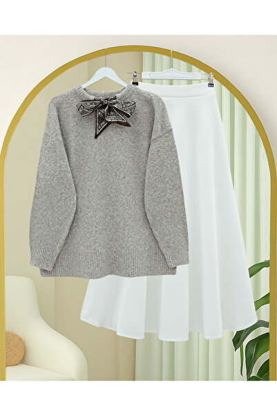 Modamorfo Soft Knit Sweater with Scarf Detail on the Collar - Toprak