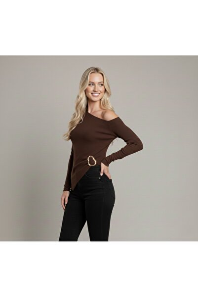 Moda Lounge New Product Off-Shoulder Buckle Detail Long Sleeve Blouse Wrinkle...
