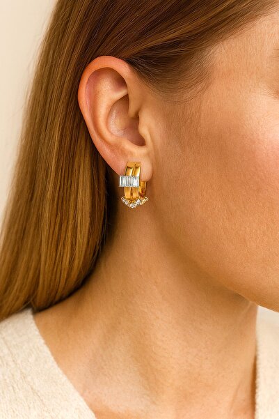 uğurlu dükkan حلق دائري صغير ذهبي مرصع بثلاثة أحجار