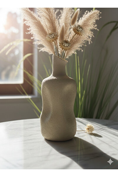 Marka Modern Dokunuş: 3D Tasarım Mat Dekoratif Vazo (20 cm)