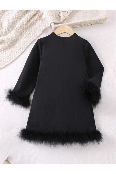 shop Rochie neagră pentru fete cu detalii din pene, produs de exterior pentru...