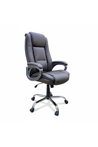 DEC43 A luxurious executive office chair with a distinctive and modern design.