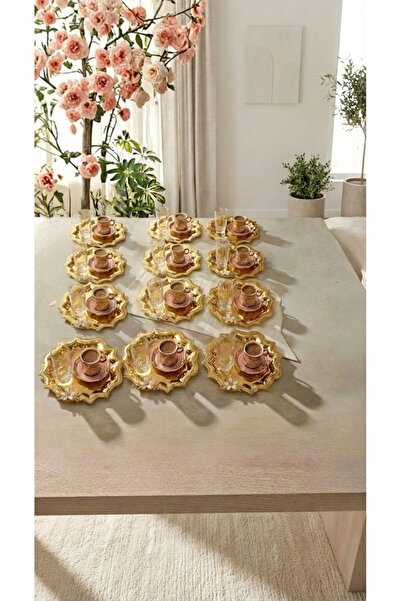FABRIONA TEK TARAFLI GOLD 12’lı Köşeleri Dalgalı Mini Papatyalı Paslanmaz Çelik Çay Kahve Sunum Tepsi 24x24cm