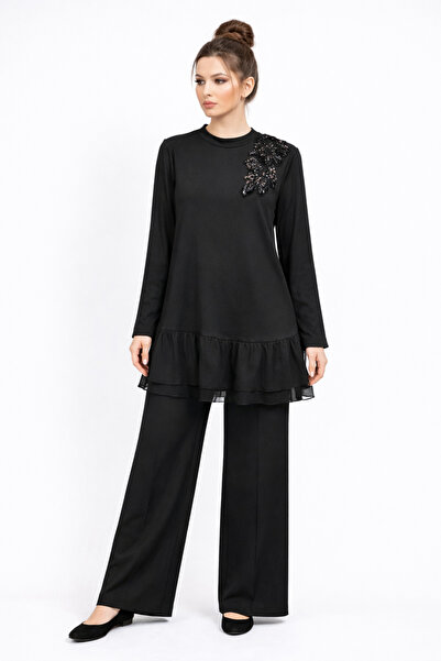 günay boutıque Black Tunic with Shoulder Stone Detail and Flared Pants Set