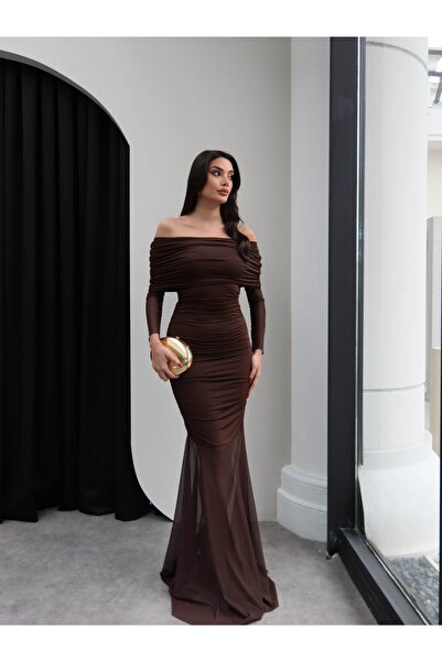 ESRAHELVACI Madonna Yaka Tül Detaylı Uzun Elbise