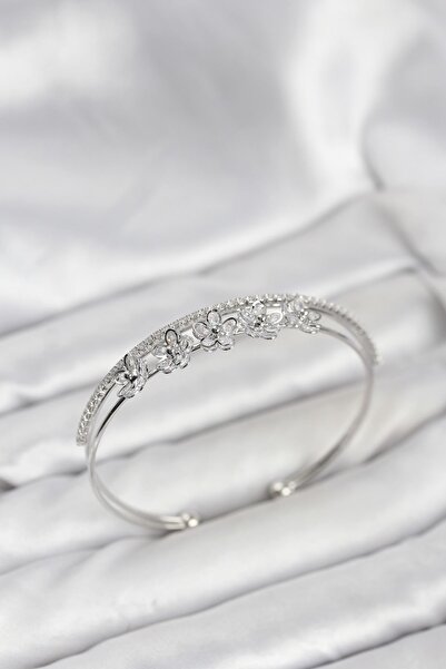 Clariss YRTCL Çiçek Model Pirinç Gümüş Renk Kadın Bileklik