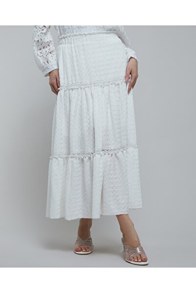 R&B تنورة متعددة الطبقات ذات ملمس مميز وخصر مطاطي