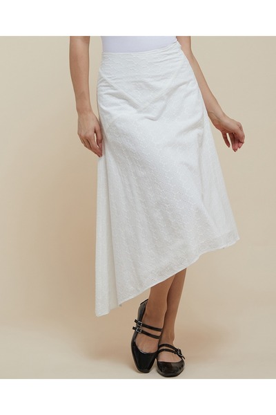 R&B Schiffli Asymmetric Skirt With Elastic Waist