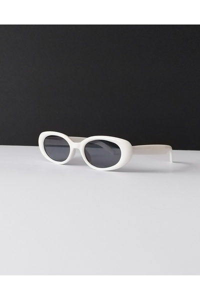 Byc polo Cbp036 Miya White Elegant Stylish Unisex Sunglasses.