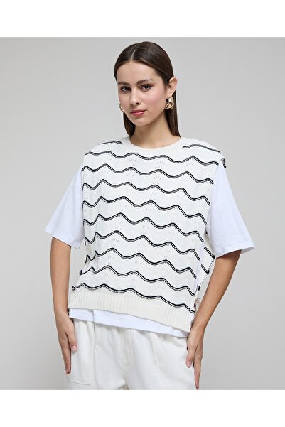 R&B Women's Ivory Patterned Sweater Vest