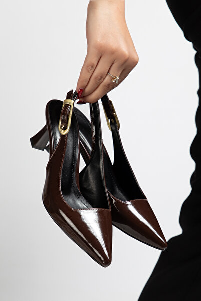 vanorio Kahverengi Gold Tokali sivri burun zarif ve şik her kombinin tamamlay...