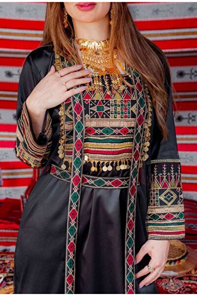 Model Leyna Traditional design jalabiya