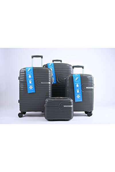 MAC CENTER 4 Piece Travel Bag Set