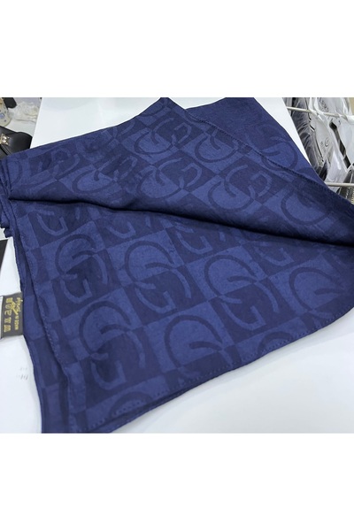 Gül Eşarp Self-patterned cotton shawl