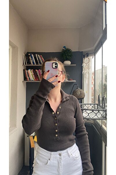 GUSERA Kadın kahverengi çıtçıtlı triko bluz